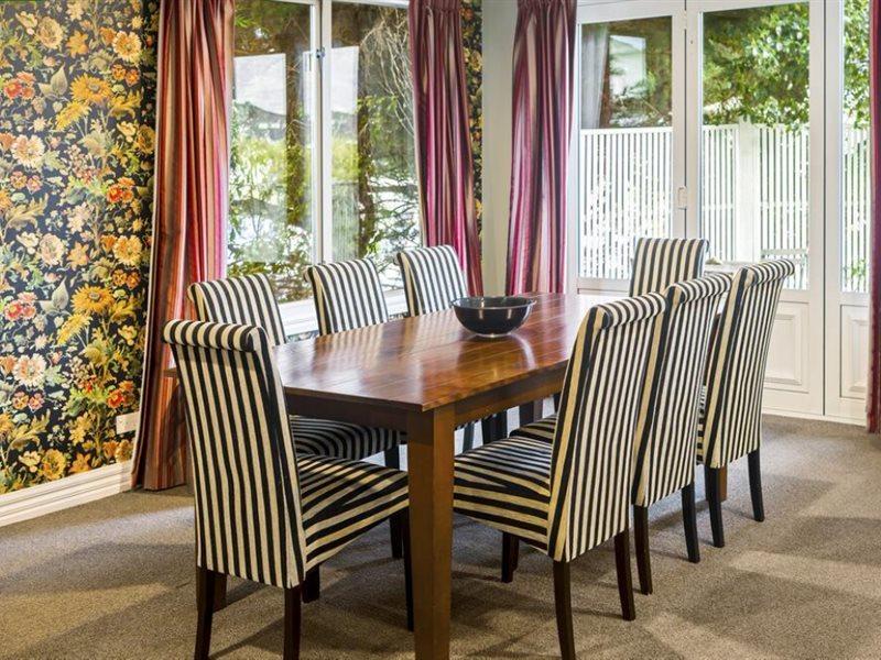 The Dairy Private Hotel By Naumi Hotels Queenstown Exteriör bild